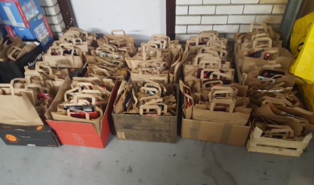<p>Smakelijke en praktische inhoud van pakketten voor de cliënten van de Voedselbank.</p>