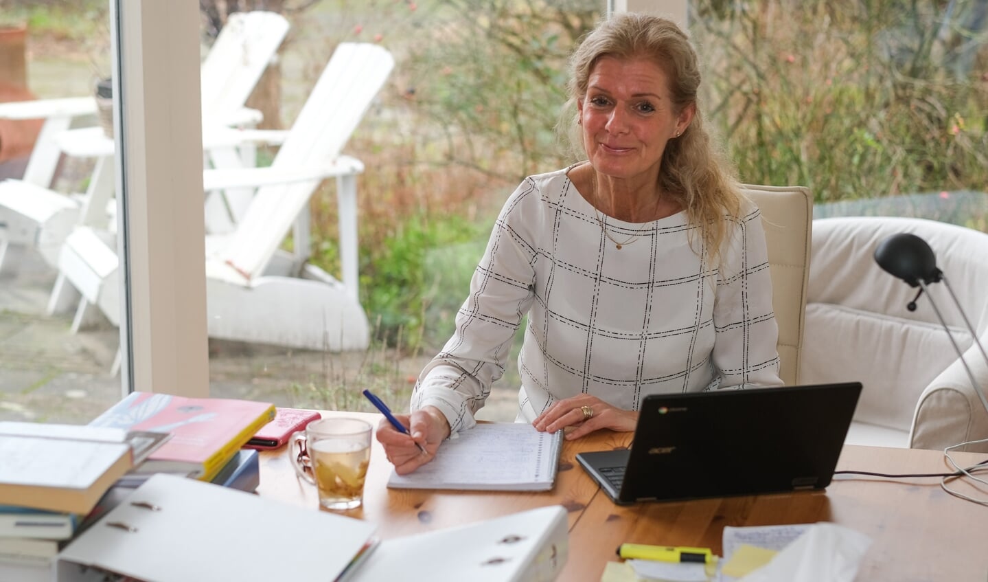 Yvonne van Lokven, een van de slachtoffers van de beruchte toeslagenaffaire, is ervaringsdeskundige.