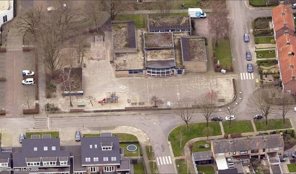 Huidige situatie van voormalige basisschool De Hoeksteen in Voorthuizen.