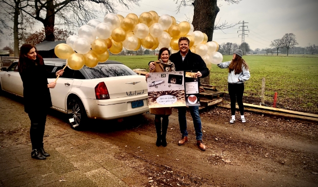 Jan en Gea bij de Limousine