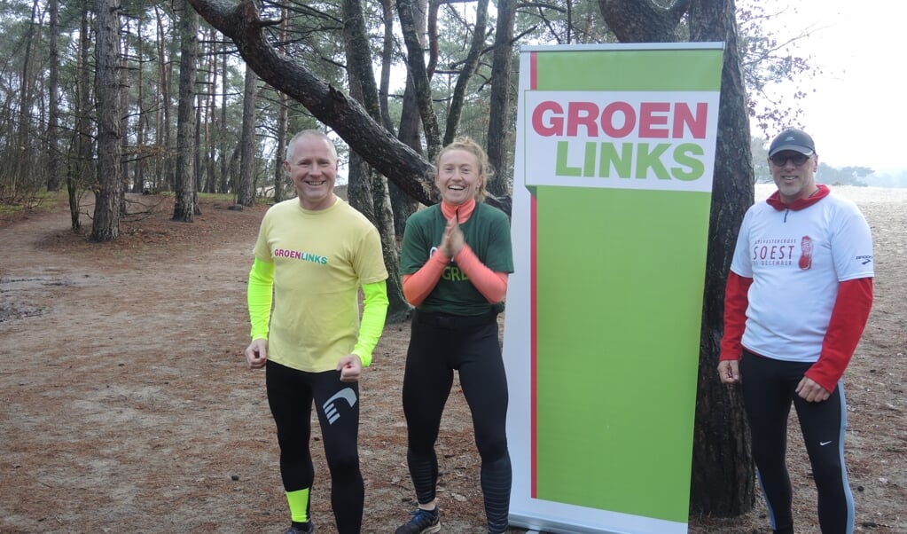 Ties de Ruijter (l) fractievoorzitter van GroenLinks samen met Rosalie en Jan