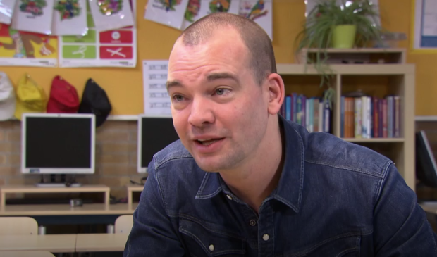 <p>Joris Marseille, terug op de Prins Florisschool in Ede.</p>
