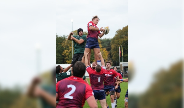Nederlands team Delta wint de line out