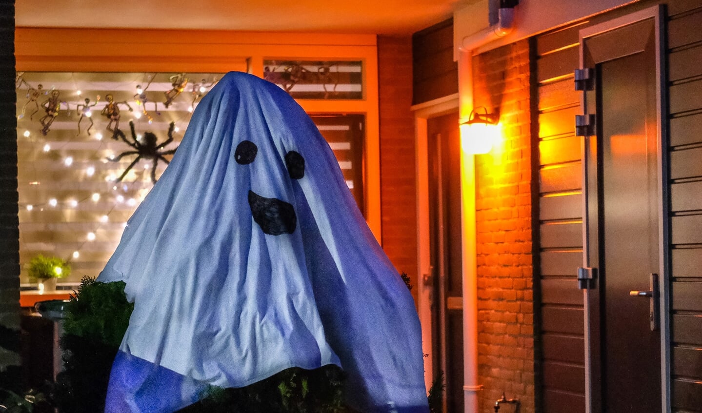 Halloween in de wijk Pax in Hoofddorp