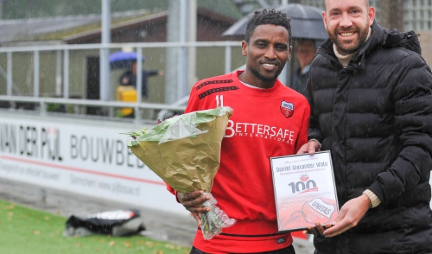 100 Unitas competitiewedstrijden voor Daniël Alexander Walu