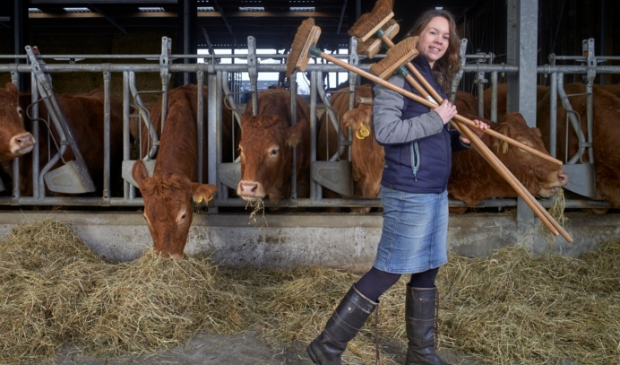<p>Marjolein van Oostrum en haar man Wouter zijn met hun zorgboerderij Nieuw Toutenburg aangesloten bij Boerderij in de kijker.</p>