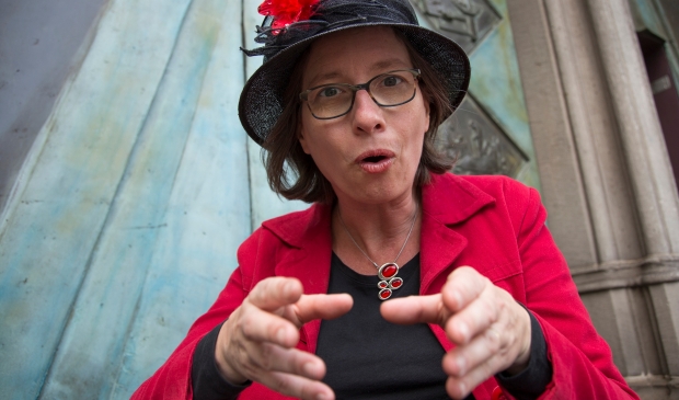 Verhalenverteller Louise Wandelaar is je gids.