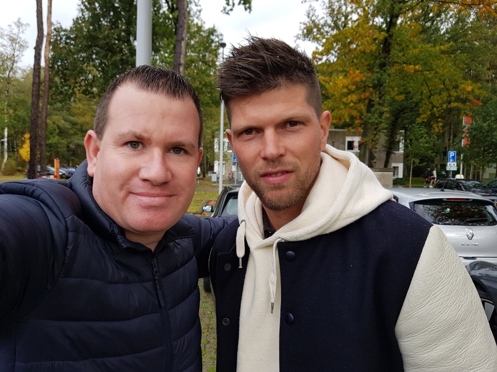 <p>Erwin van Veldhuizen en Klaas-Jan Huntelaar</p>