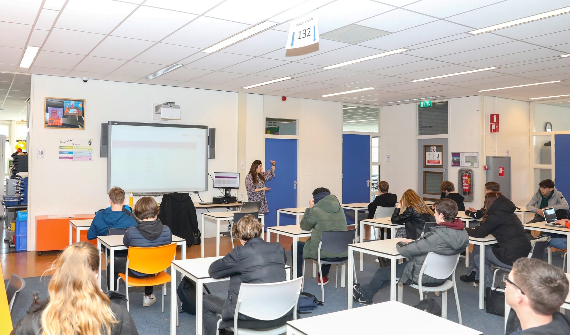 In maart konden de leerlingen van de middelbare school voor het eerst weer naar school na maanden van online les volgen. 