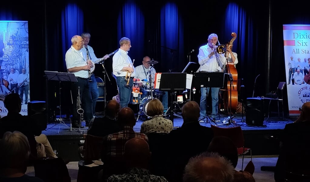 De Dixie Six All Start bij Jazz Club Zeist in het Torenlaan Theater