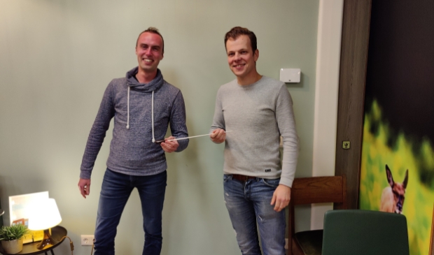De dirigeerstok wordt overgedragen