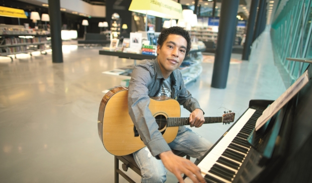 Sing a song writer