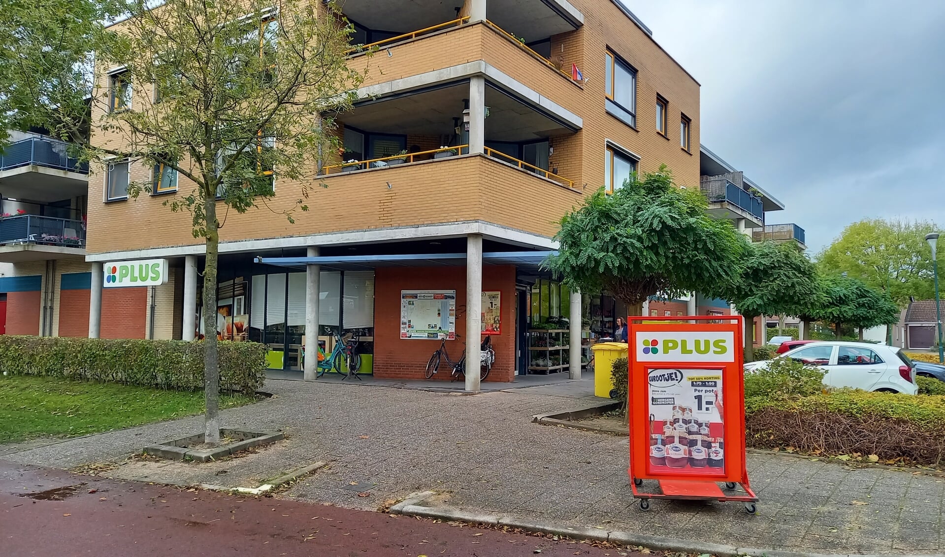 Supermarkt Plus in de Borchen werkt mee aan de inzameling voor de Voedselbank