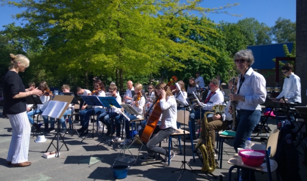 Leerlingenorkest op Scholentour