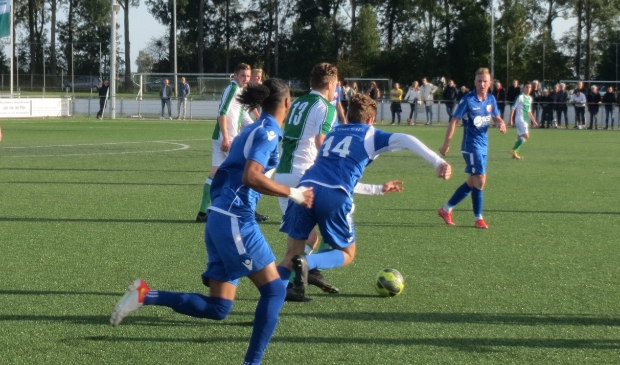 Levi Suiker en Alexander Margarita in de achtervolging op VVAC