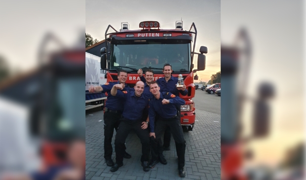 <p>Een gedeelte van de winnende Puttense ploeg</p>