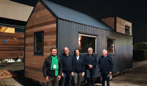 <p>De CDA-fractie op bezoek bij TinyBlokHouse.</p>