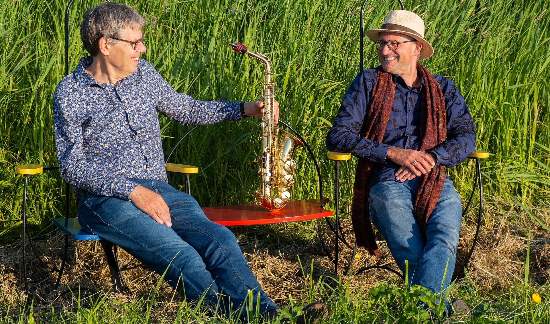 Saxofonist Hans Boetje en musicoloog en pianist Hans Ferwerda vormen samen het duo HaHaTango.