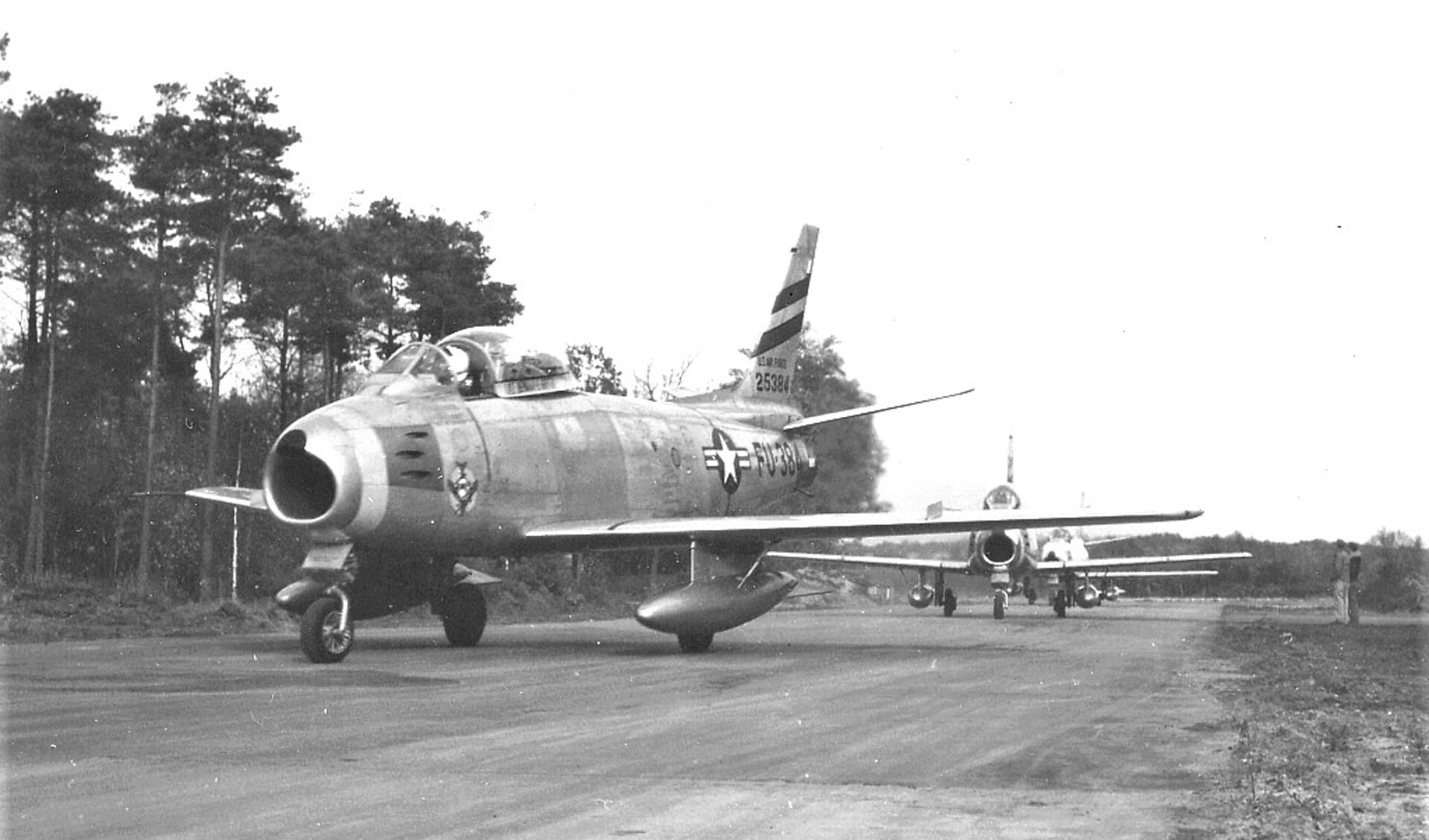De F-100 Super Sabre was onlosmakelijk verbonden met Vliegbasis Soesterberg.