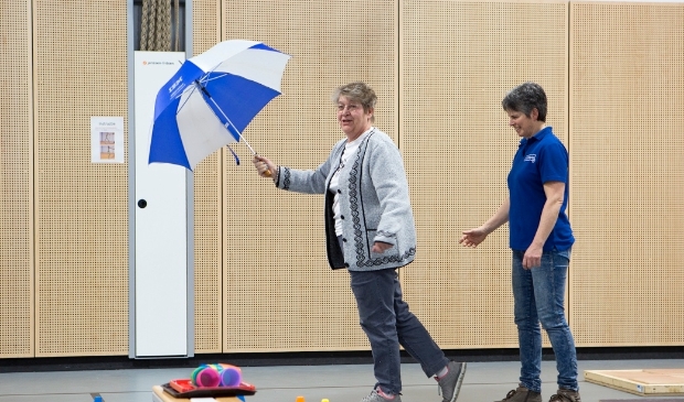 Deelnemer en therapeut tijdens de cursus