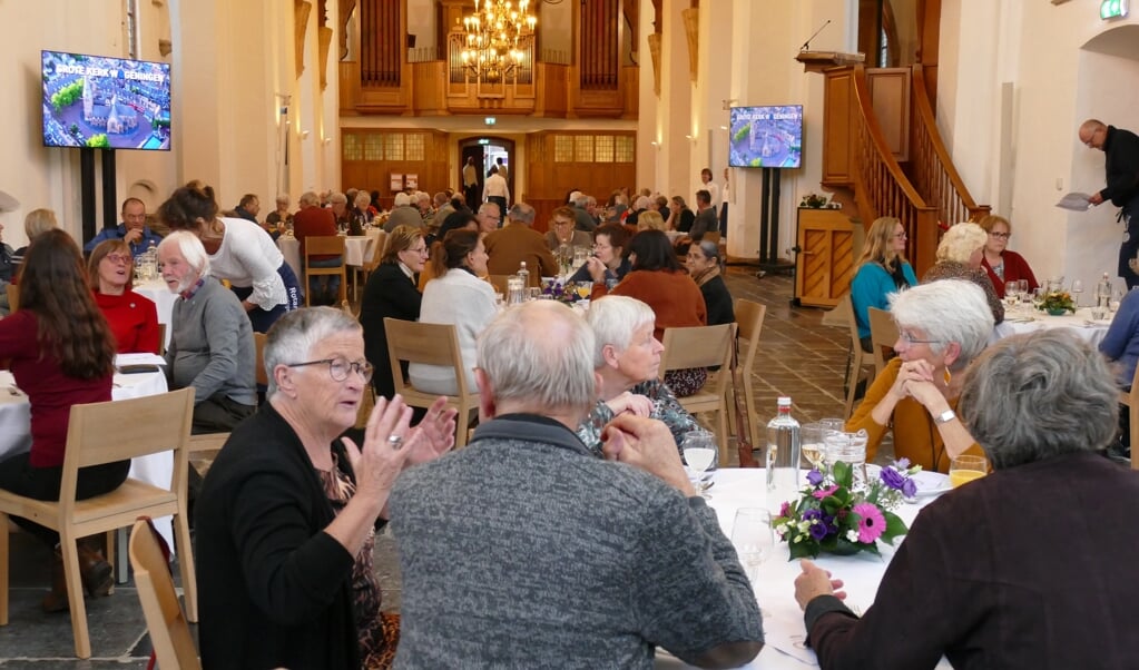 Rotary Wageningen organiseert met Solidez Wageningen diner voor mantelzorgers
