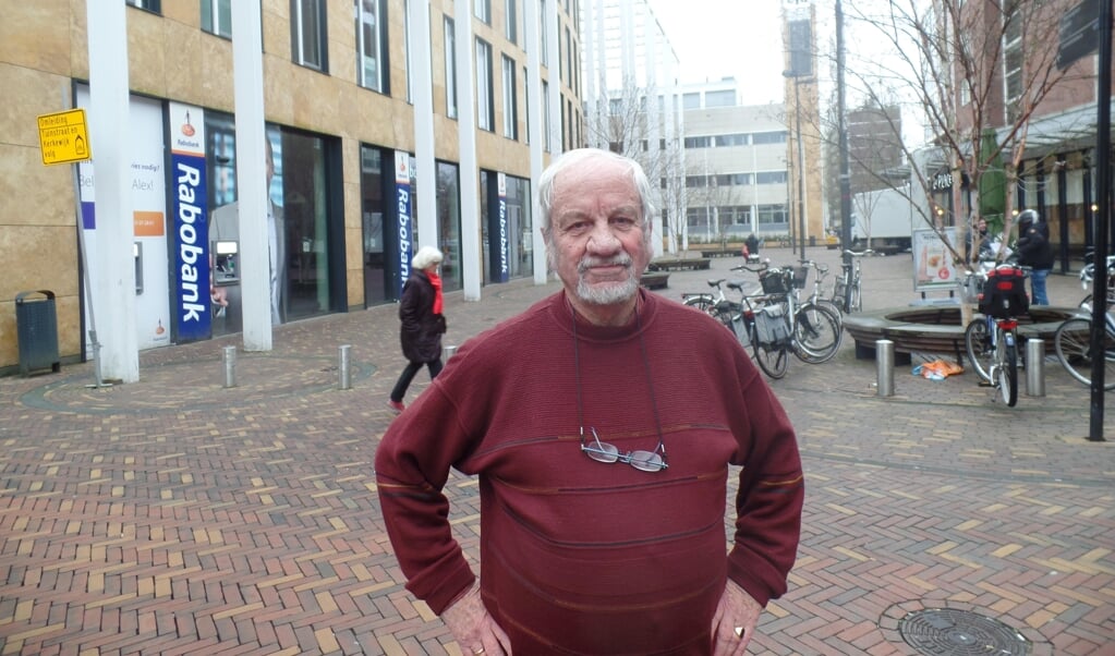 Ruud van der Vliet was twintig jaar penningmeester van de PvdA Veenendaal. Hij heeft zorgen over de toekomst van de partij.
