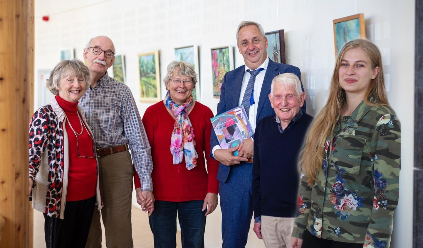 Wethouder Hans Waaldijk was vrijdag 16 oktober aanwezig bij de opening van de tentoonstelling.