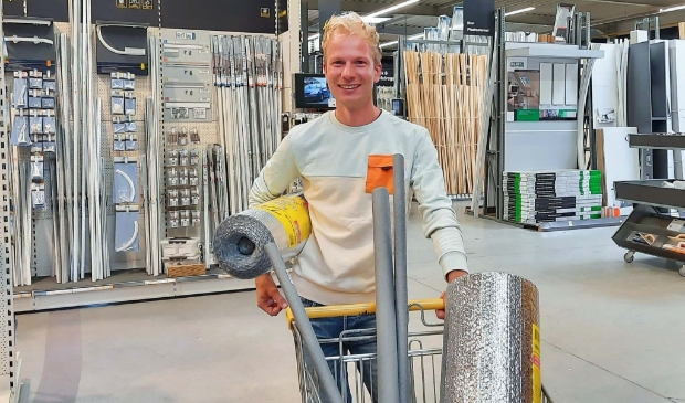 <p>Vijftig procent korting op radiatorfolie, deurdrangers en meer.</p>