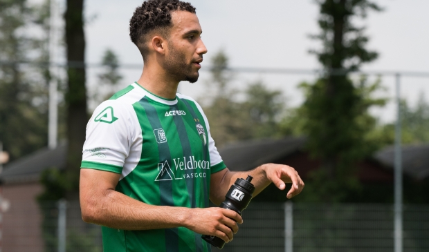 <p>Jake Wollgarten gaat van VVOG naar Sparta Nijkerk. (foto: Jaap Hop)</p>