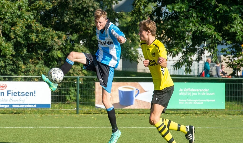 FC Driebergen vleugelspits Hidde van der Werf speelde een uitstekende wedstrijd en was de maker van de enige en winnende treffer