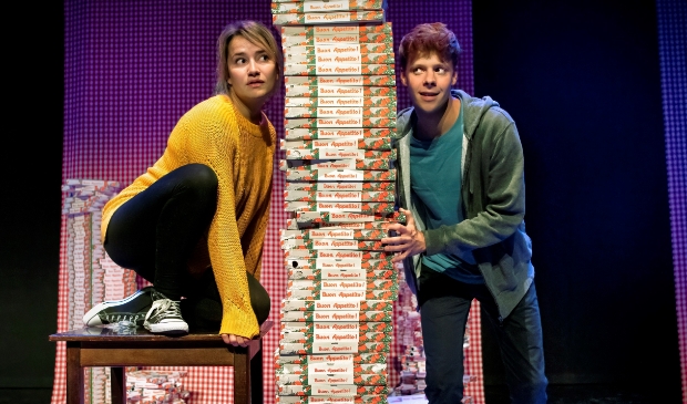 <p>Barbara Sloesen en Leendert de Ridder als een moderne Romeo & Julia.</p>