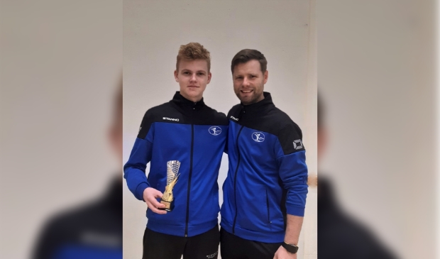 Michael Dijkstra met Trainer Pascal Kenter