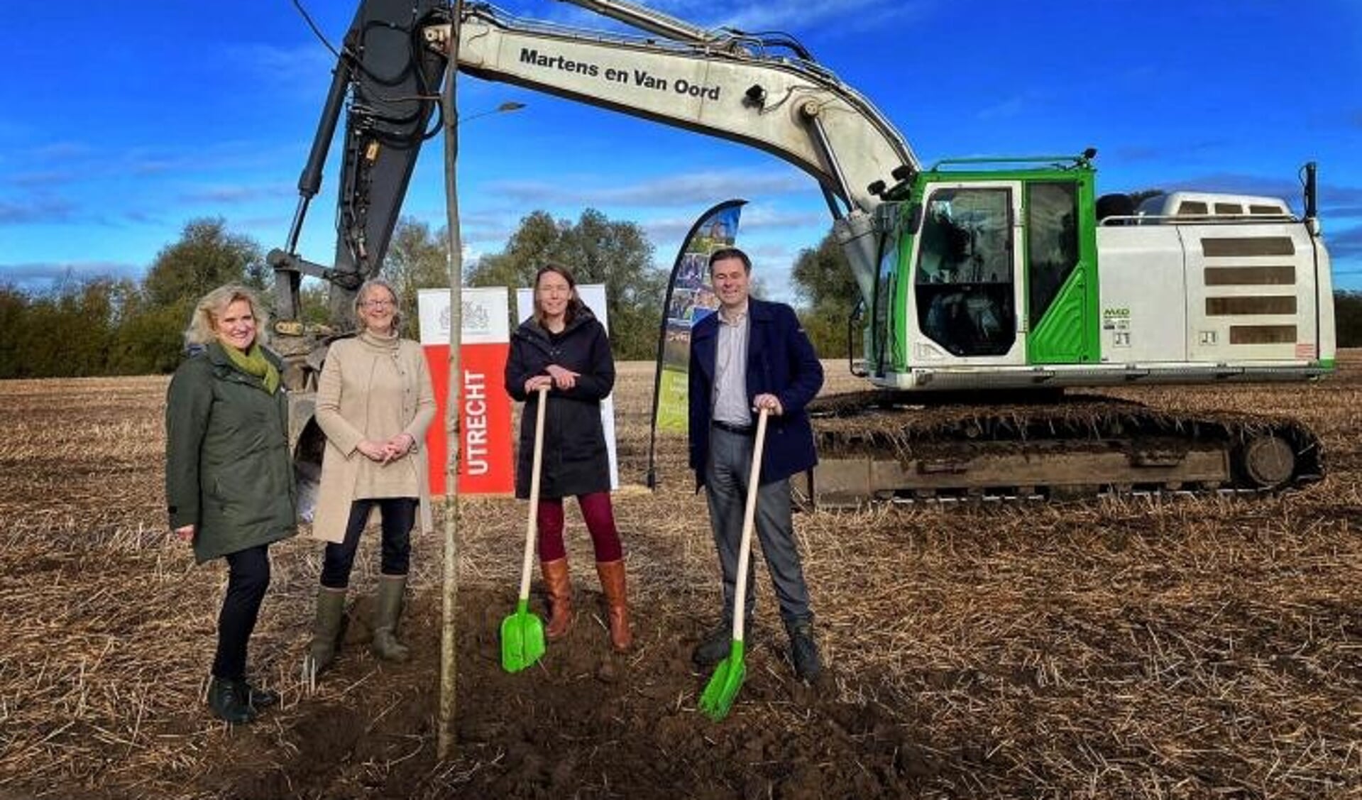 Van links naar rechts: Wil Kosterman (Wijk bij Duurstede), Saskia van Dockum (Utrechts Landschap), Hanke Bruins Slot (provincie Utrecht), Arno Valkhof (Rijkswaterstaat)