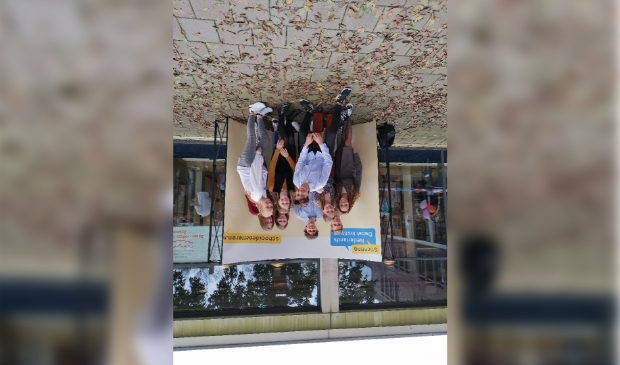 Corlaer College-leerlingen bij het NK Debatteren voor Scholieren