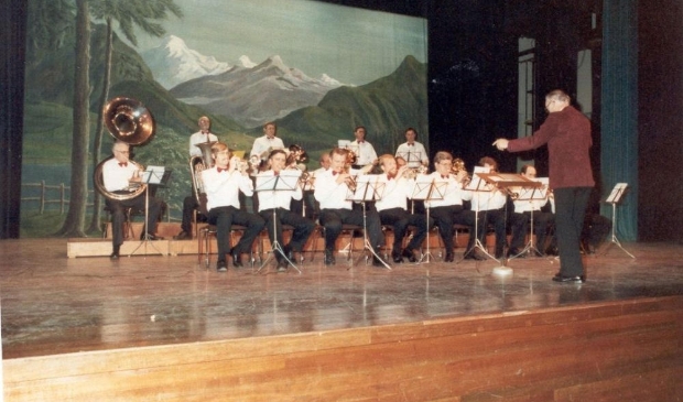 <p>Begin jaren zeventig woonden er veel liefhebbers van muziek en ook veel beoefenaars in Sliedrecht.</p>