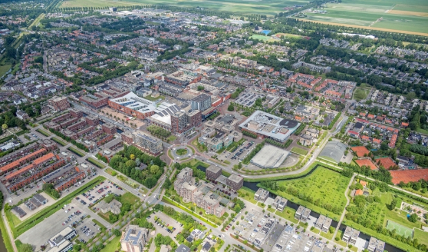 <p>Het centrum van Hoofddorp zou zo via het spel SimCity kunnen zijn ontworpen. </p>