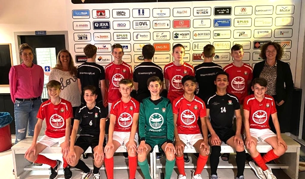 GJSJO15-1 met sponsors
