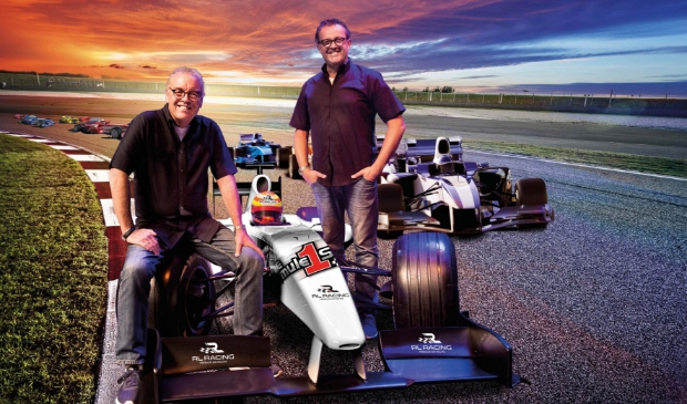 <p>Olav Mol en Jack PLooij</p>
