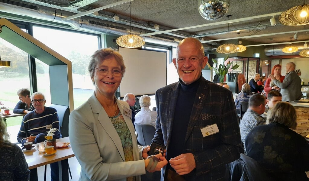 Yvonne van Mastrigt op bezoek bij de Veteranenbijeenkomst Woudenberg, Scherpenzeel en Renswoude afgelopen jaar.