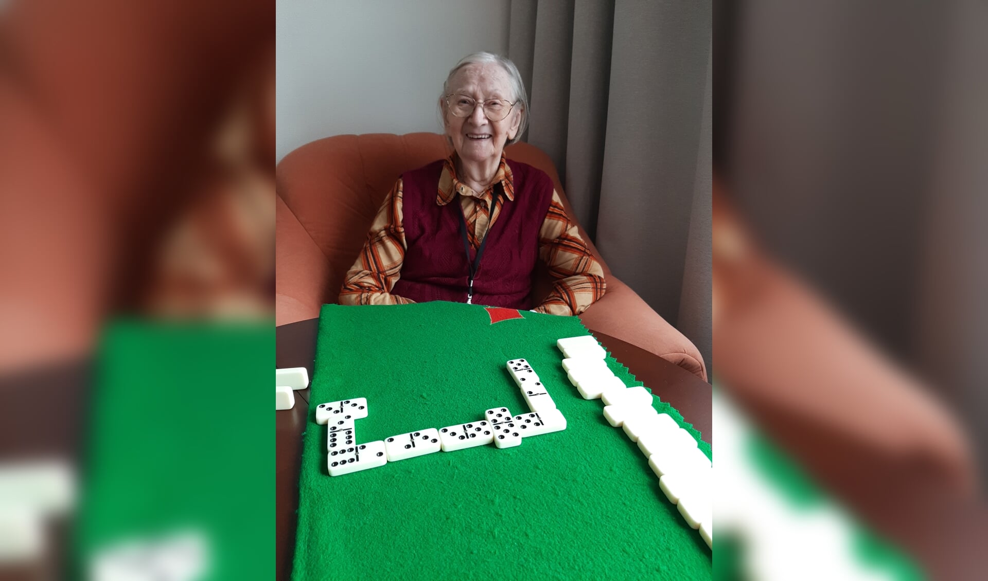 Een leuk tijdverdrijf is momenteel het spelen van domino. Als kind deed zij dit in Estland ook veel met haar oma.