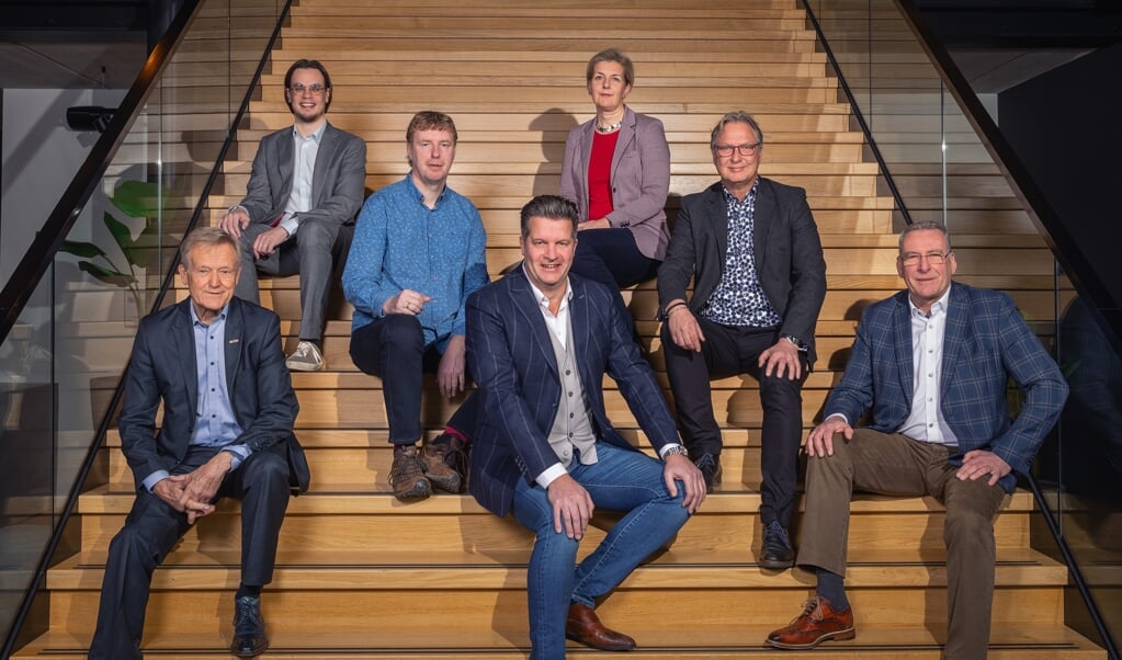 De eerste 7 kandidaten op de lijst. Van links naar rechts: Bert Moret, Arno van den Hof, Hendrik-Jan Bikker, Bram Visser, Marieke de Wit, Rijkus Krabbendam en Bert Snoek.