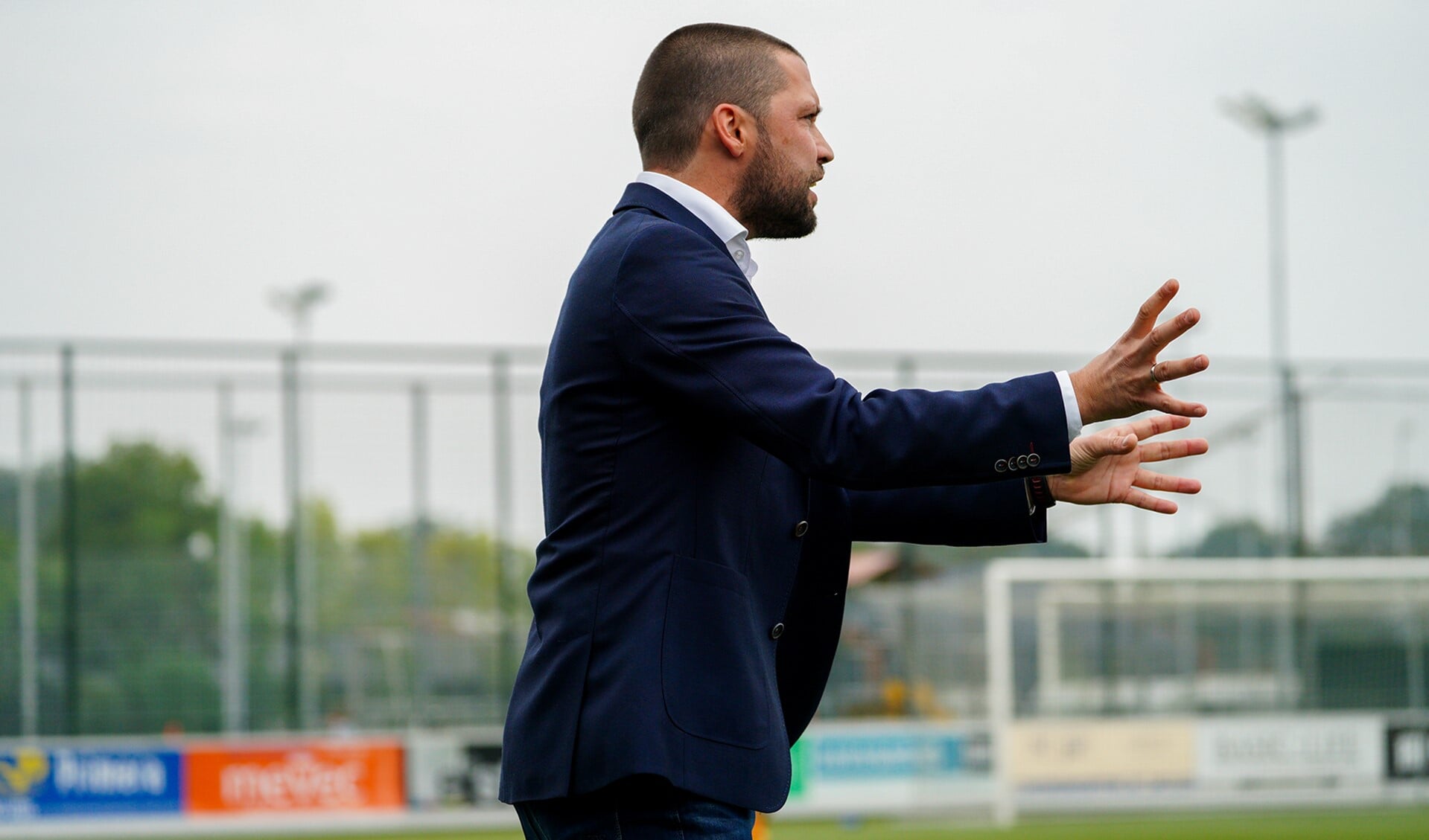 Bart Schreuder is ook de komende twee seizoenen hoofdtrainer van SDV Barneveld.