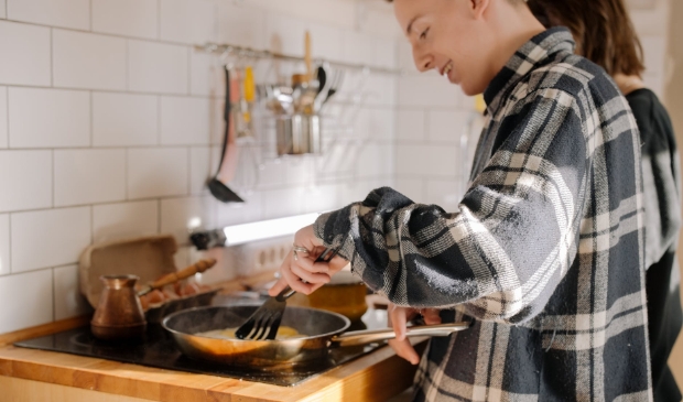 <p>Kamers met Aandacht zoekt woonruimte voor jongeren die nog net niet zelfstandig kunnen wonen.</p>