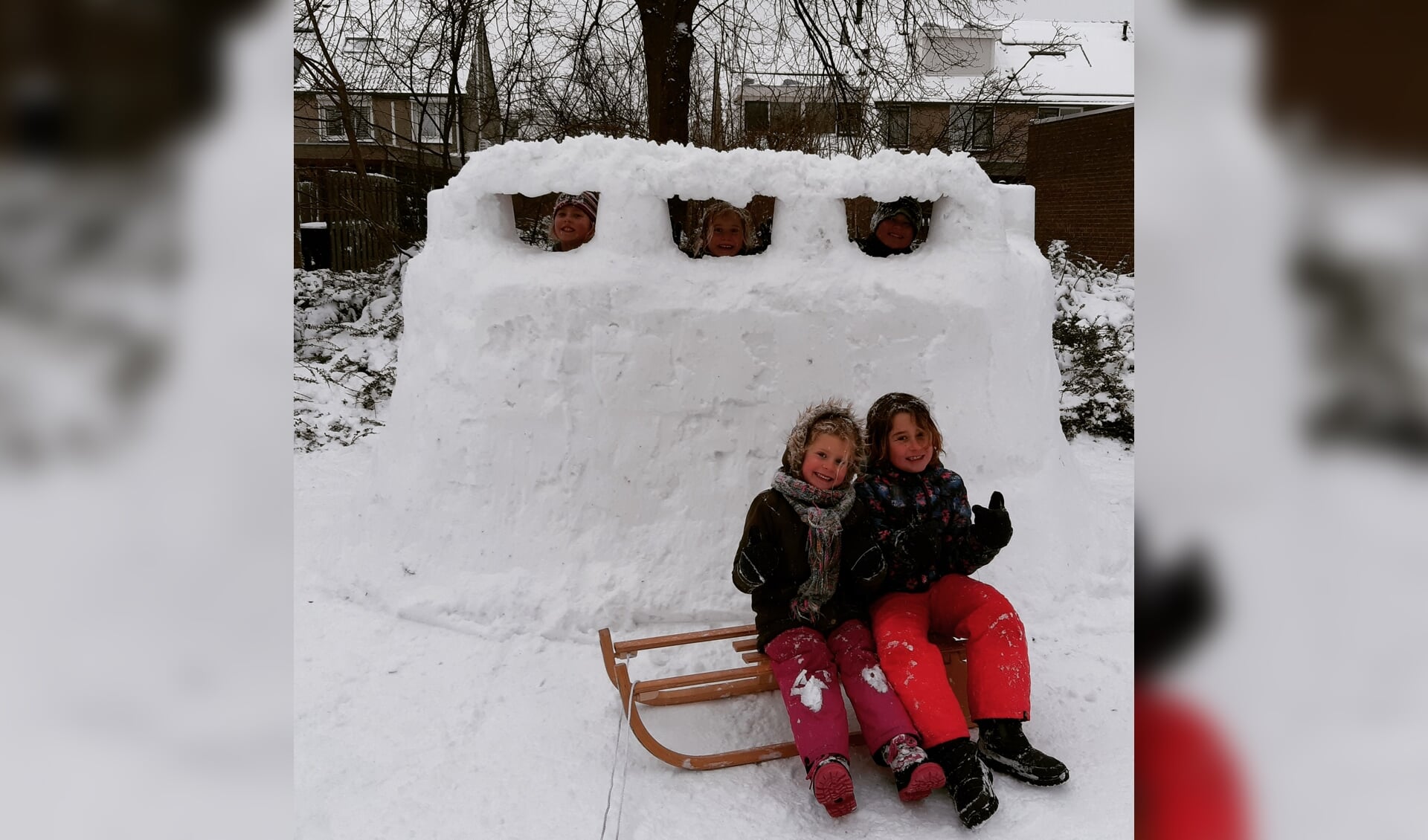 Kids met Sneeuwbunker