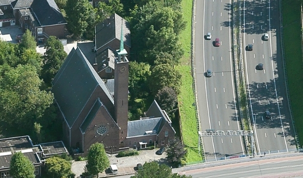 <p>De pastorie van de Annakerk wordt gesloopt om ruimte te maken voor de verbreding.</p>