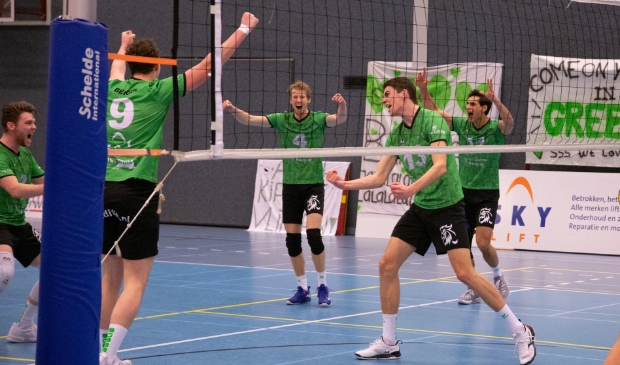 <p>SSS-middenaanvaller Robin Boekhoudt (nr. 13) was tegen Dynamo uitstekend op dreef.</p>