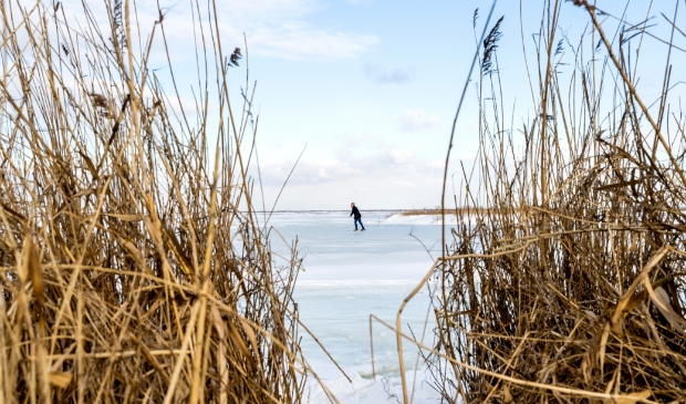 <p>Op <a href="//Ekkel.com">Ekkel.com</a> is te zien waar er geschaatst kan worden. De site wordt voortdurend geactualiseerd.</p>