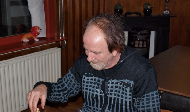 Peter Kraaijeveld heeft het schaken nog niet verleerd