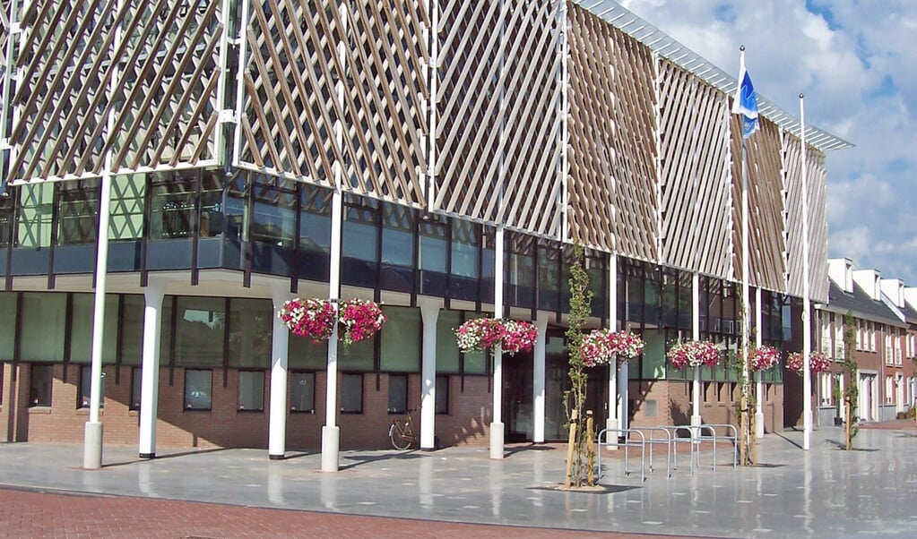 Dit gemeentehuis kostte veel meer dan begroot 
