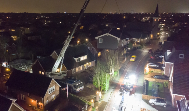 De zorgunit werd in alle vroegte over het grote huis getild.